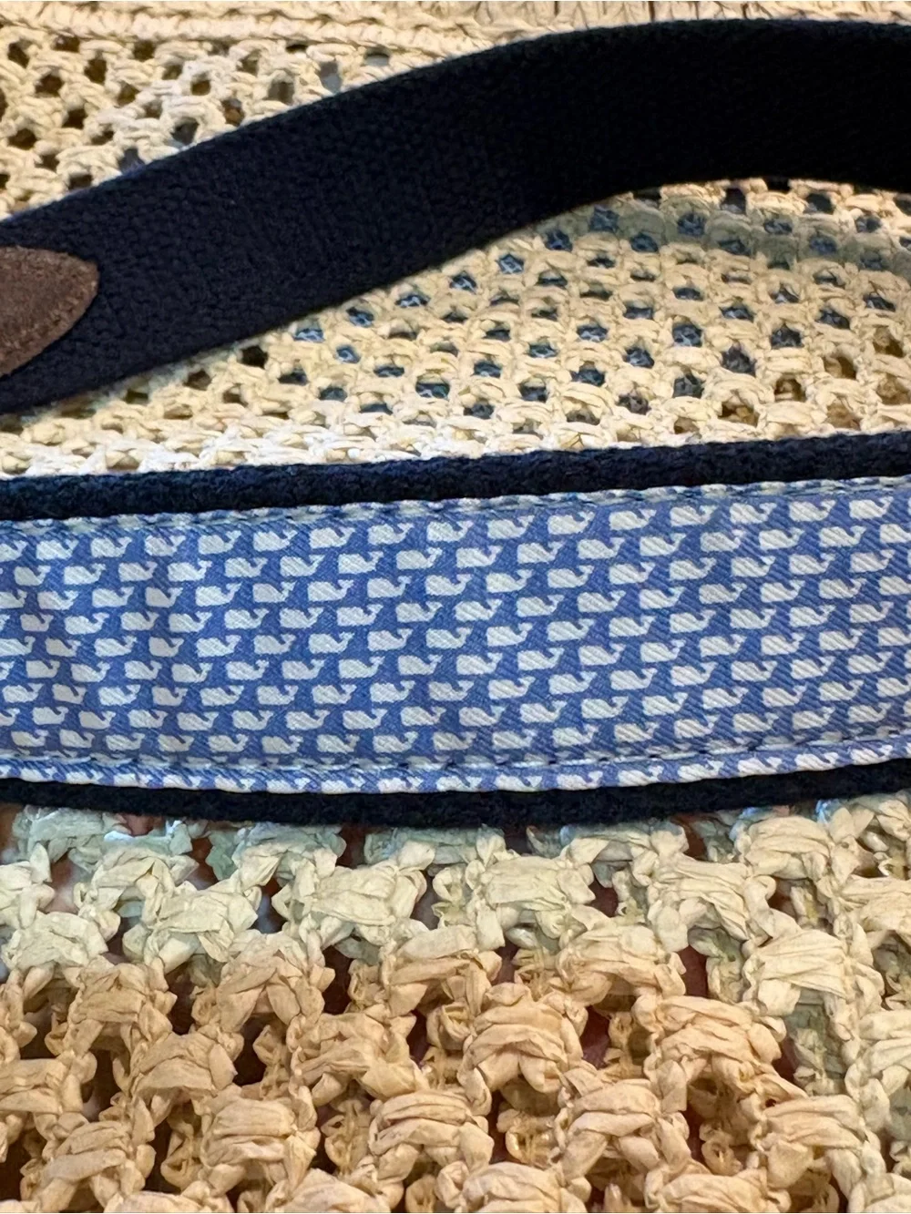 Vineyard Vines Vineyard Whale Canvas Club Belt navy size 28 excellent condition